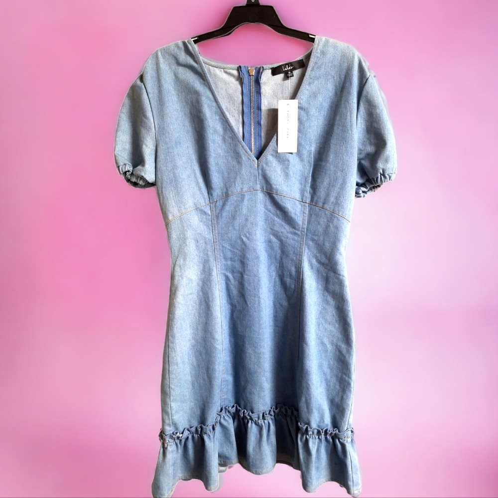 Lulu's Denim Mini Dress❗Last Chance To Buy‼️